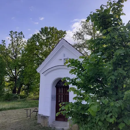 Hluchá Bašta S Vnitřním Bazénem Ceske Budejovice