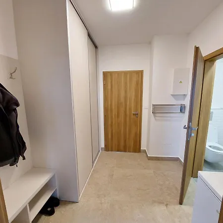 Hluchá Bašta S Vnitřním Bazénem Ceske Budejovice