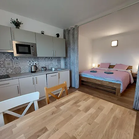 Hluchá Bašta S Vnitřním Bazénem Ceske Budejovice